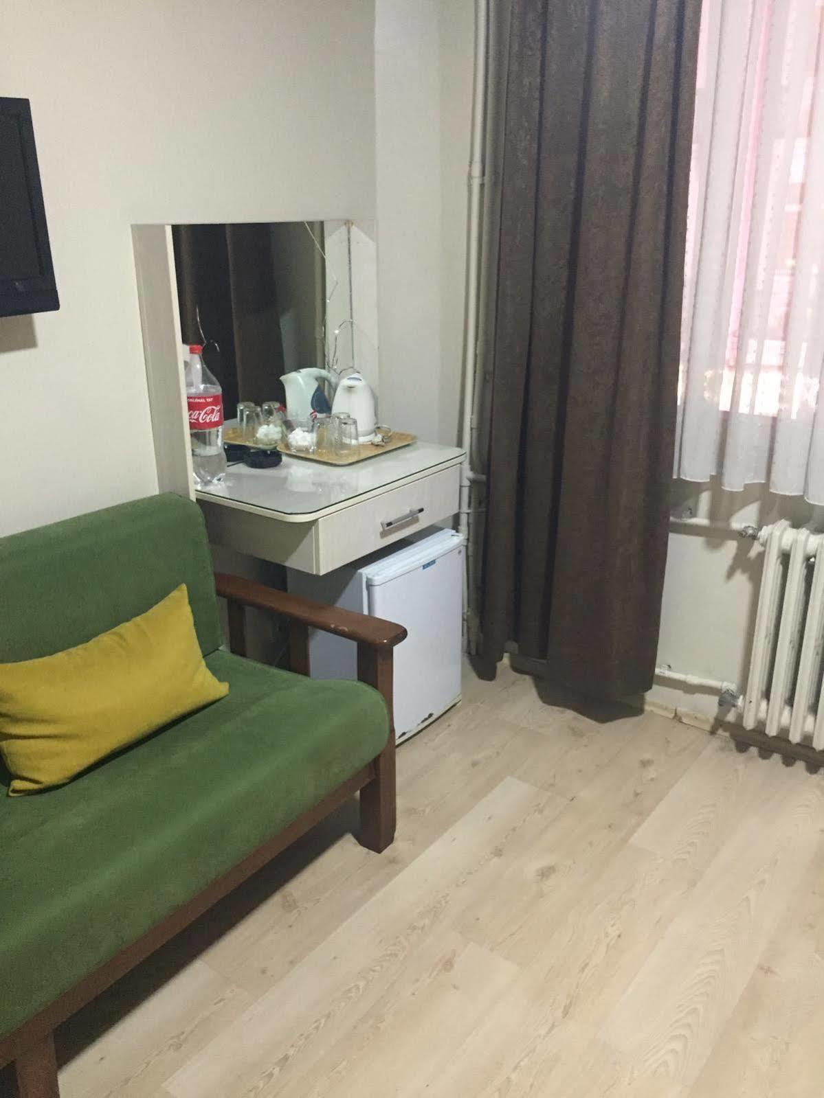 Hotel Malkoc à Istambul Extérieur photo