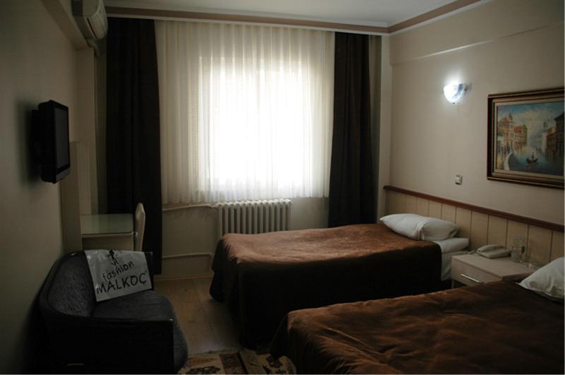 Hotel Malkoc à Istambul Extérieur photo